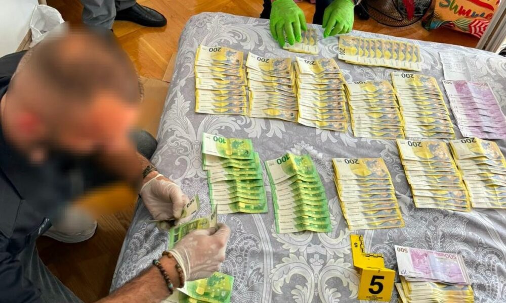 Afro 40 mijë euro para të gatshme  çka u gjet në shtëpinë e të arrestuarit për spiunazh 