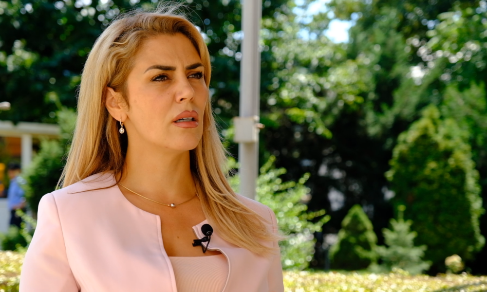 Deliu Kodra  Në ora 11 00 do të jemi në Kuvend  as Kurti e as LVV ja s mund ta marrin peng Republikën
