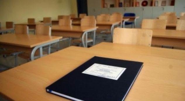 MASh ende pa ditarë e tekste  a rrezikohet nisja e mësimit me 1 shtator 