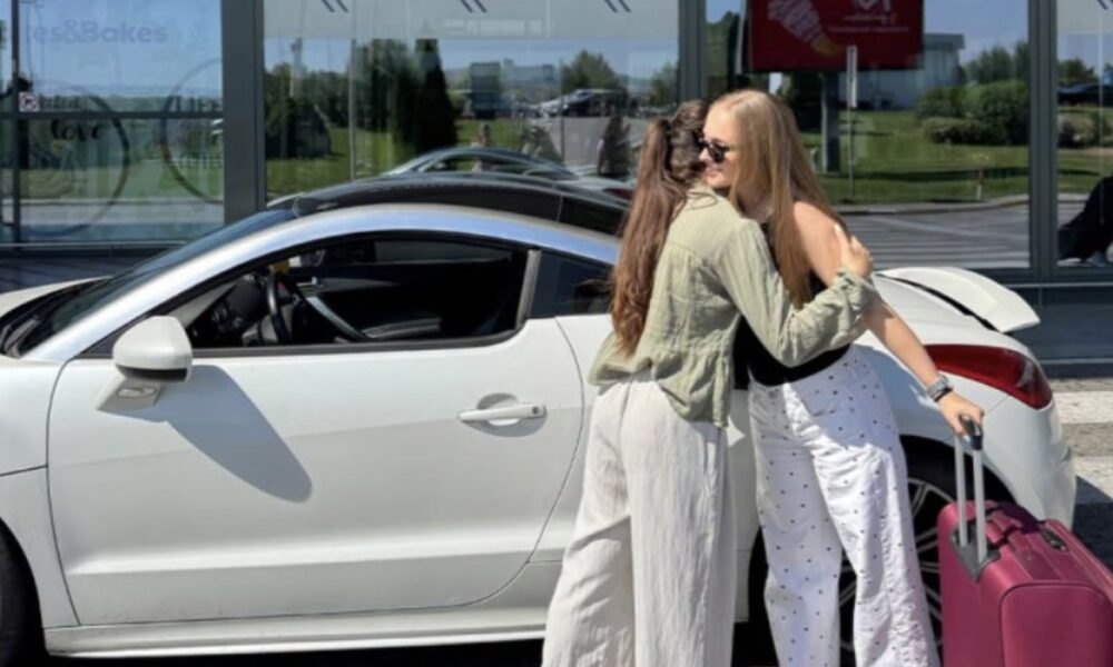 Nga nesër rregulla të reja në Aeroportin e Shkupit  Vetëm një herë në ditë mund të hyni falas në zonën  10 minuta  me të njëjtën automjet