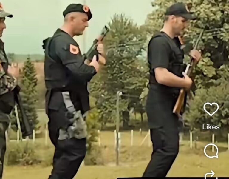 kenga-legjendare-mora-fjale-e-shkurte-fejzes-behet-pjese-e-filmit-amerikan-per-luften-e-kosoves