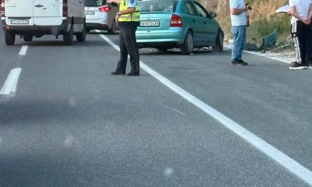 Një i vdekur dhe një lënduar rëndë në magjistralen Gostivar Kërçovë