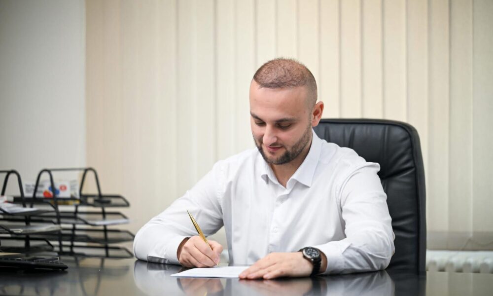 Seferi  Përmirësojmë stabilitetin financiar  detyrimet ulen për 113 9 milionë denarë