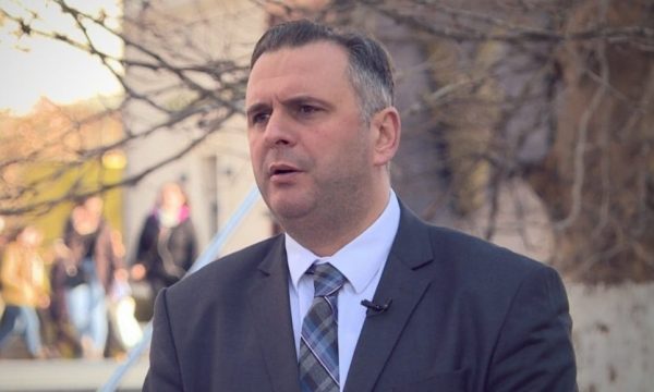 Bajqinovci  Takimet me LDK në do të vazhdojnë  presim marrëveshje