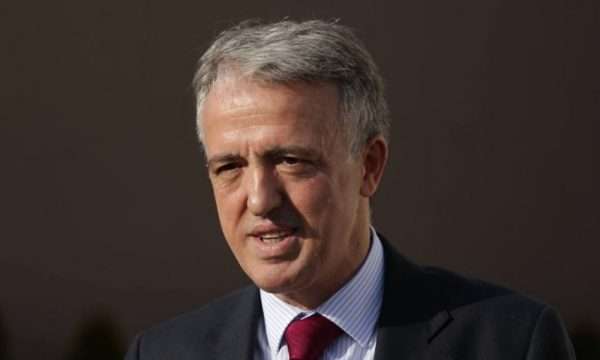 Hamiti  Për sundim të ligjit po flasin kampionët e shkeljes së ligjeve dhe të Kushtetutës