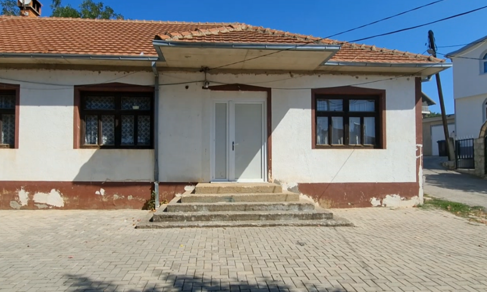 Mbyllet shkolla në fshatin Xhepin të Strugës për shkak të numrit të vogël të nxënësve