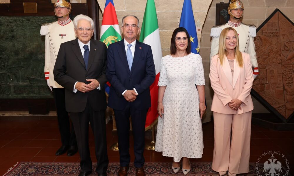 Begaj në Itali  pritet nga Mattarella e Meloni  mbështet kuqezinjtë në Lojërat Mesdhetare