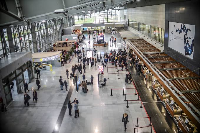 Erdhi në Kosovë për pushime  mërgimtari përfitoi padrejtësisht mbi 10 mijë euro nga shteti austriak
