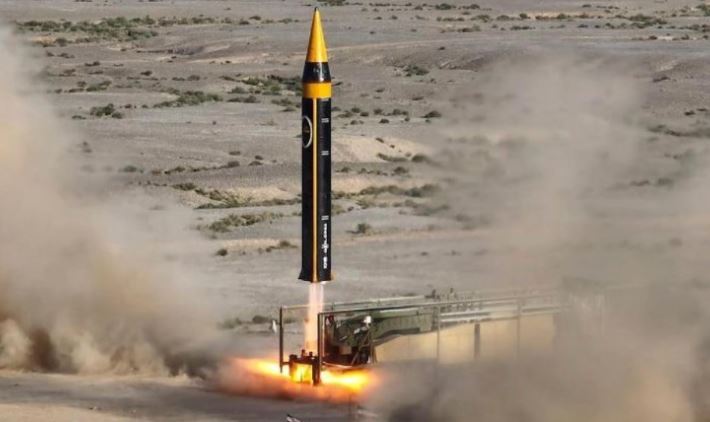 ministria-iraniane-e-mbrojtjes-del-me-paralajmerimin-e-forte-jemi-gati-per-nje-lufte-te-zgjatur-prodhimi-i-armeve-u-trefishua