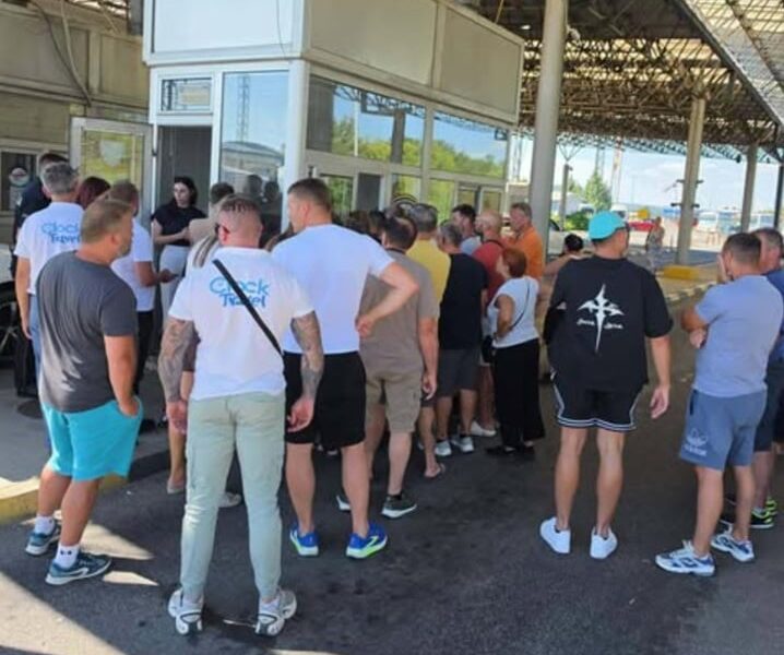 Ikën nga Maqedonia për t iu shmangur gjobave të shpejtësisë  por ngecën në kufirin me Bullgarinë