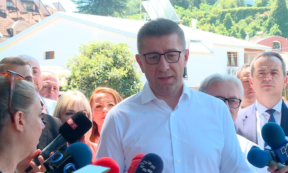 Mickoski  Së shpejti do të ketë ndryshim të emrave të drejtorëve