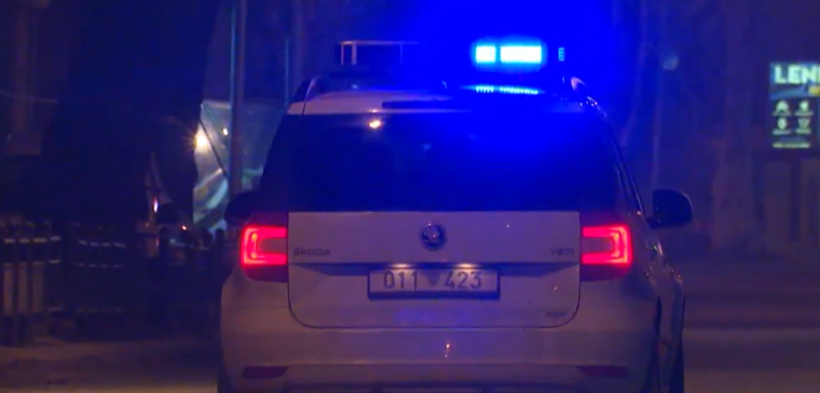 Të shtëna me armë në Saraj  qëllohet një automjet me dy persona brenda