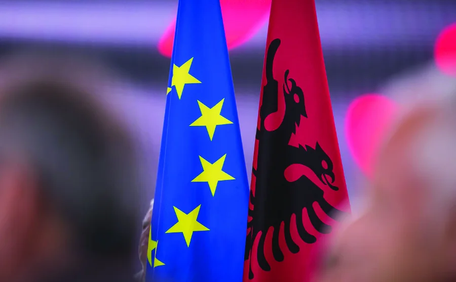 ka-zbatuar-reformat-dhe-permbushur-kriteret-plani-i-rritjes-shqiperia-e-para-per-fondet-nga-be-ngecin-kosova-serbia-e-bosnja