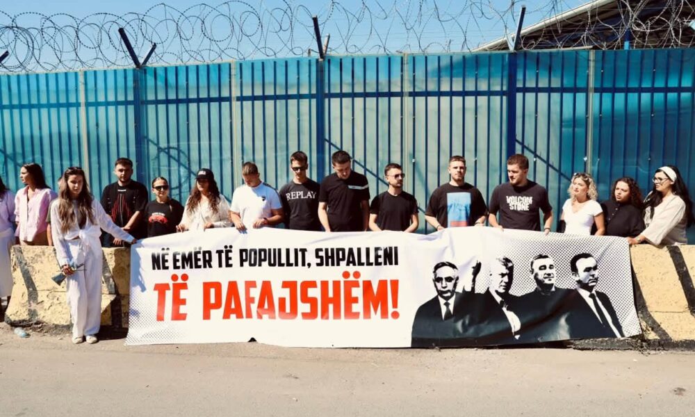  Liria Ka Emër  para EULEX it  Në emër të popullit  shpalleni të pafajshëm 