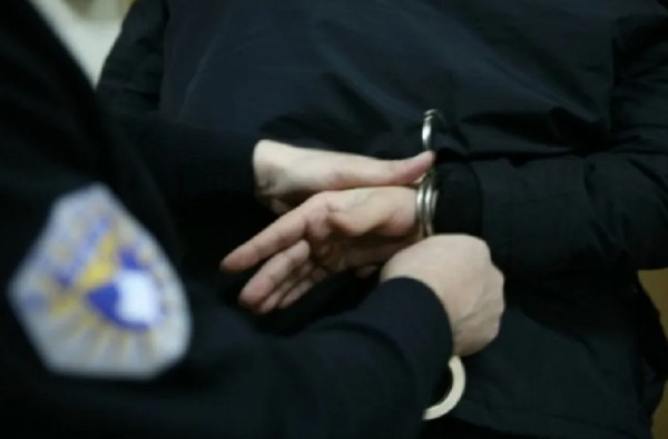 Arrestohet në Kosovë i dyshuari i parë për vrasjen në Duqanxhik