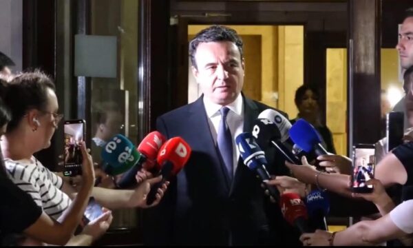 kurti-kritikon-6-deputetet-e-ldk-se-te-papergjegjeshme-absurde-nje-sjellje-te-tille-nga-keta-6-deputete
