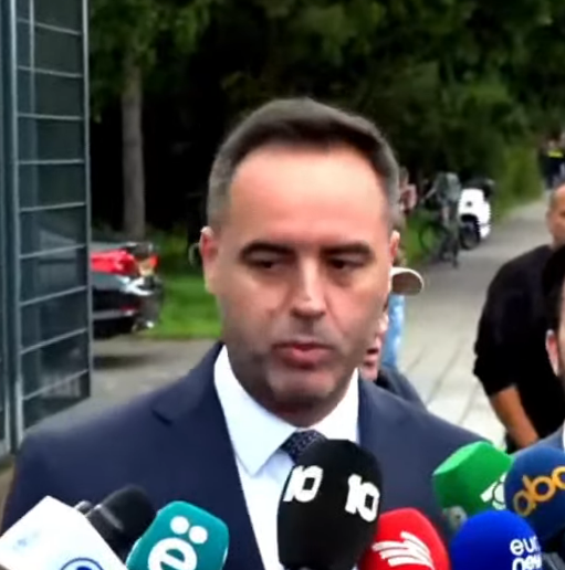 Konjufca nga Haga para verdiktit  Presim vetëm aktgjykimin lirues