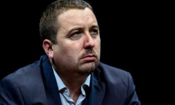 Latifi  UÇK ja është e vetmja kryengritje e suksesshme në historinë tonë  dhe atë po dështojmë ta mbrojmë si legjitimitet historik e si trashëgimi
