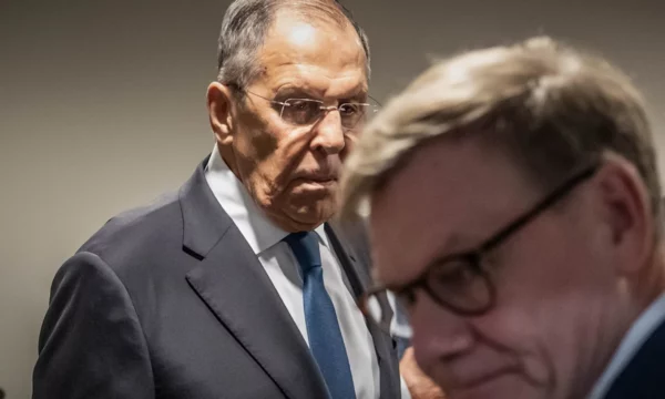   Bisedë intensive    Kryediplomati gjerman takim befasues me Lavrov në Nju Jork  Politico sjell detaje