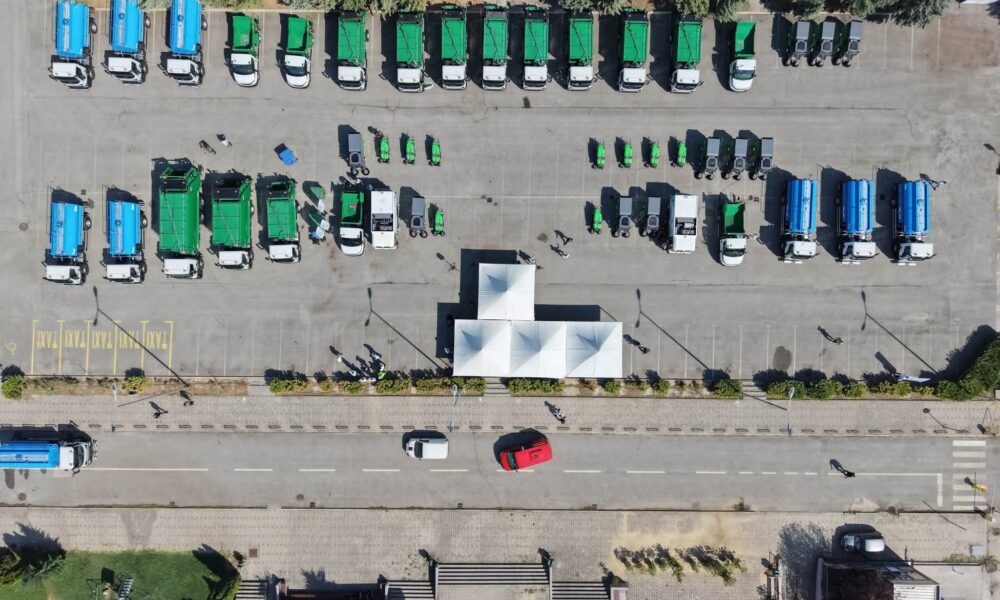 Shkupi pajiset me automjete të reja për higjienën komunale