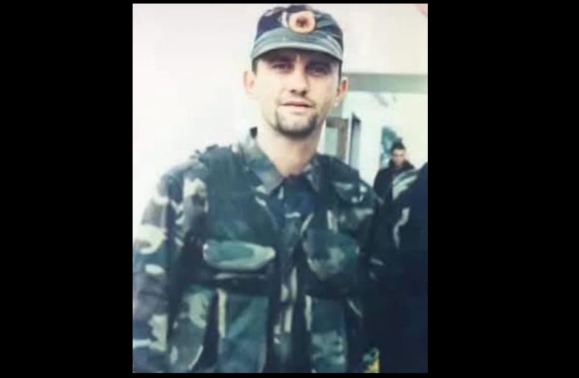Ndërron jetë bashkëluftëtari i tij  Haradinaj i prekur me lajmin
