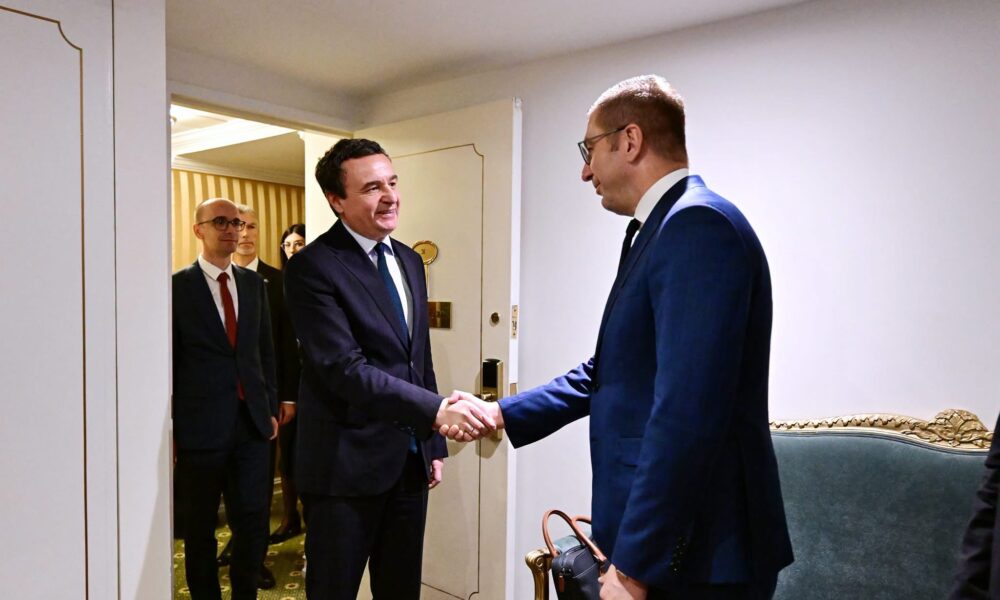 kurti-takon-mickoskin-ne-new-york-diskutuam-per-tunelin-prizren-tetove-dhe-sigurine-energjetike