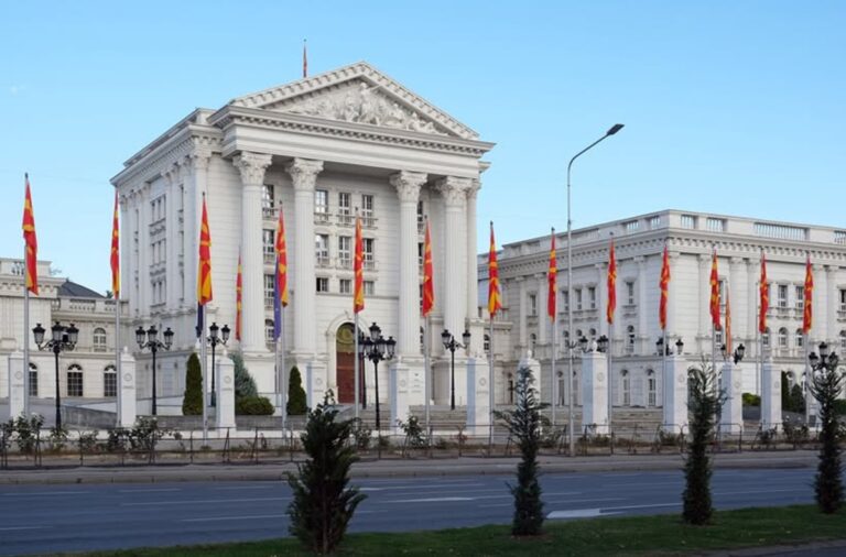 Nga 1 tetori fund drejtorëve të përkohshëm  të përjetshëm   Mandati maksimumi gjashtë muaj