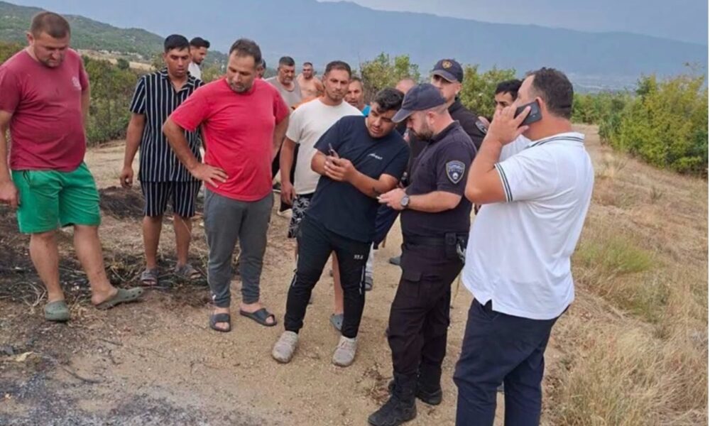 Dyshime për zjarrvënie të qëllimshme në Ilovicë  Gjenden çakmak dhe degë të prera me sëpatë