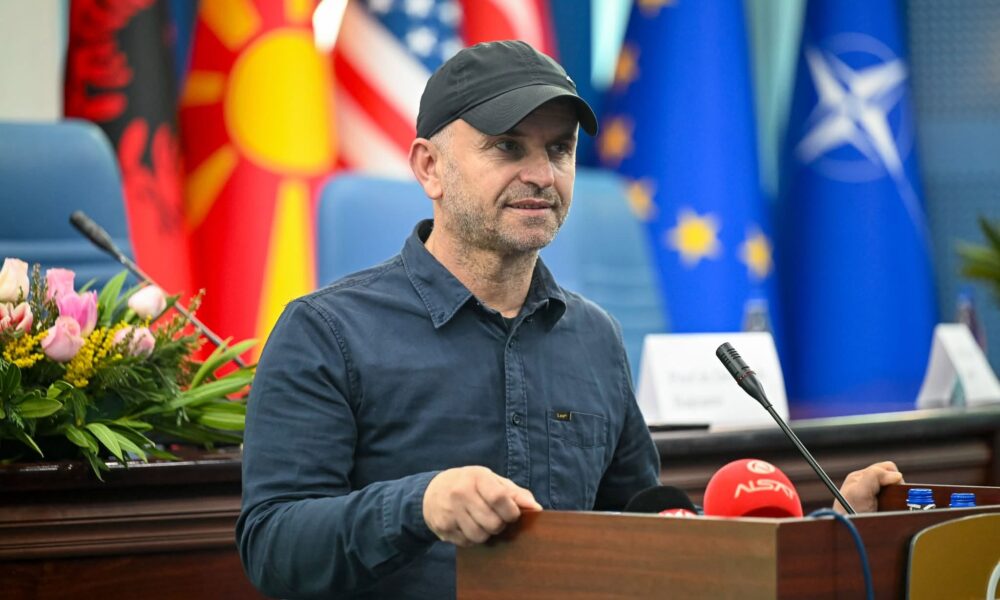 Astrit Gashi  VLEN i nuk i ka pasur kurrë punët më mirë  këtë e dëshmon edhe sulmi i Buzhalës