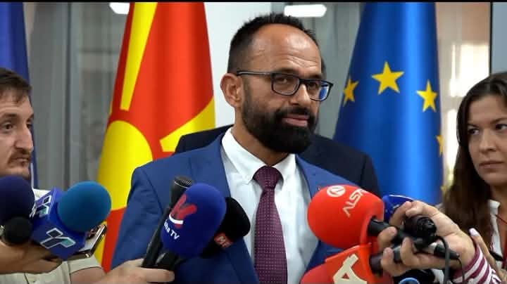 Lufta për Kodin Zgjedhor  Shasivari i thërret partitë në tryezë  opozita kërcënon me mijëra amendamente 