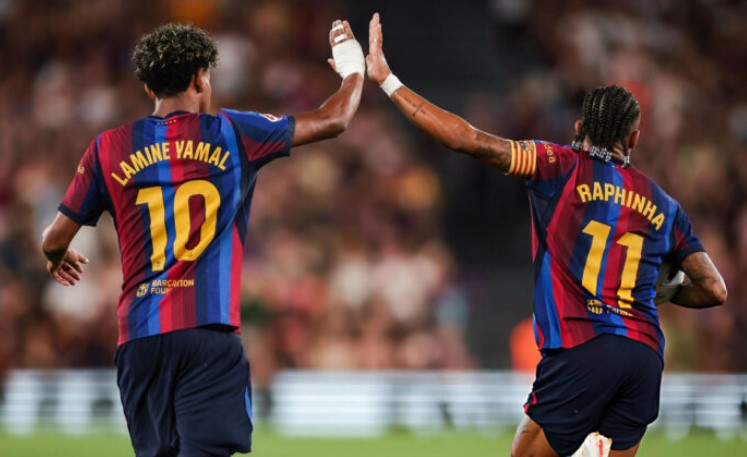  Ruli  i Barcelonës  asfalton  Vallecanon e Ivan Balliut  ndeshje spektakolare në Camp Nou  Flick  Fillimi që dëshironim   VIDEO 