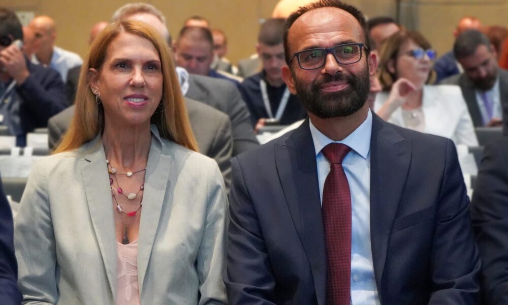 shasivari-prane-ambasadores-amerikane-zero-tolerance-ndaj-krimit-dhe-korrupsionit-ne-burgje