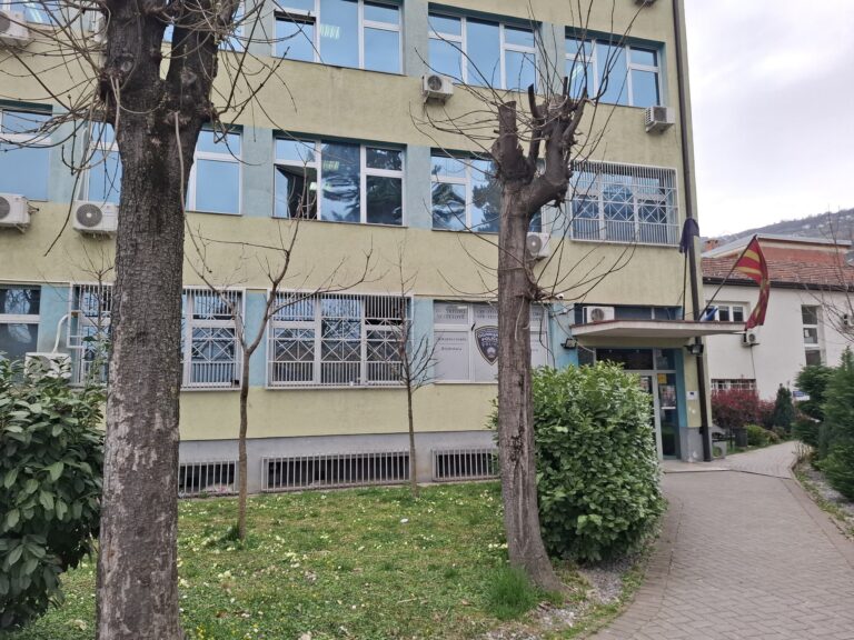 sulmohet-fizikisht-nje-person-me-probleme-shendetesore-ne-tetove