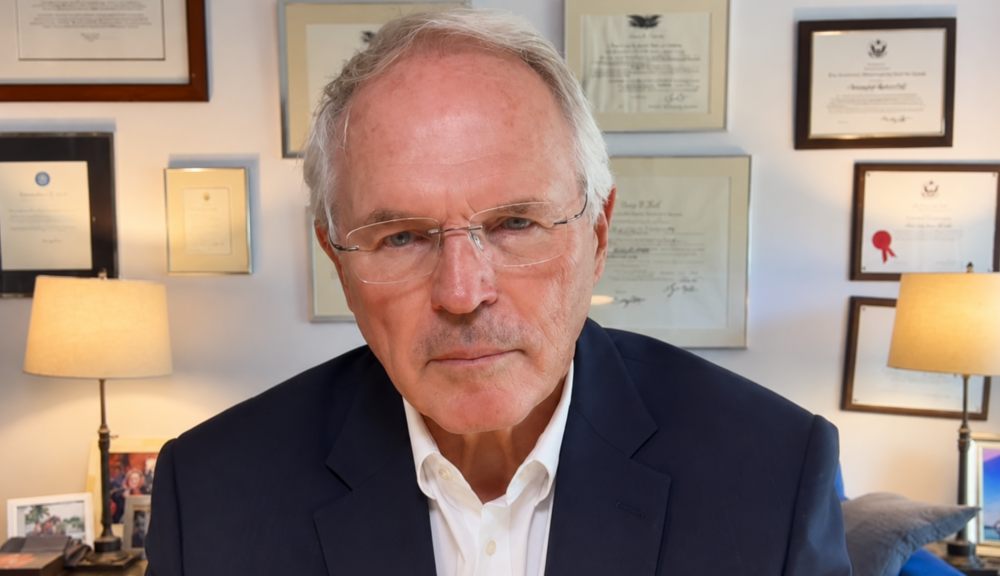 Dënimi i ish krerëve të UÇK së  Christopher Hill  S e besoj se Thaçi është përfshirë në vepra të paligjshme