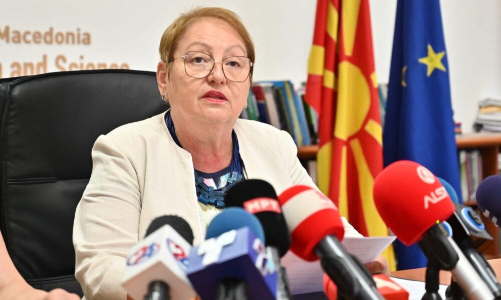 MASH tërheq programin për edukimin seksual   Do ta shqyrtojmë fjalë për fjalë 