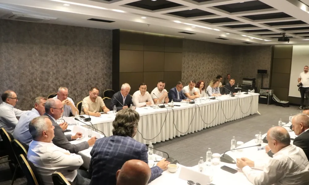 Kryekomunarët nga VV ja kundër protestës ndaj Qeverisë