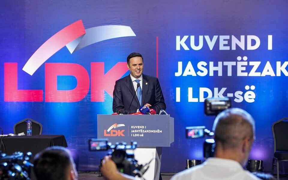 abdixhiku-e-konfirmon-6-deputete-te-ldk-se-nuk-e-mbeshtesin-sjediun-per-president