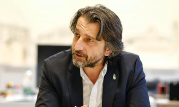 Përparim Rama  Granti KfW gjermane për  Pastrimin  dështoi  nuk e nënshkroi Ministria e Hekuran Muratit