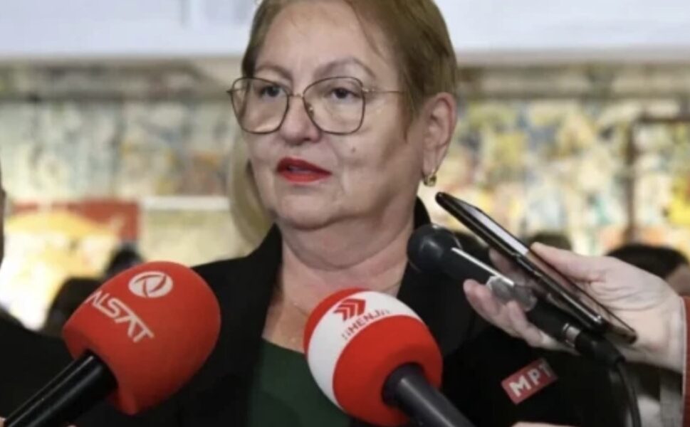 Studentët nga Kumanova dhe Tetova  në harresë   10 mijë denarë në muaj për autobus   Qeveria   Nuk është prioritet  