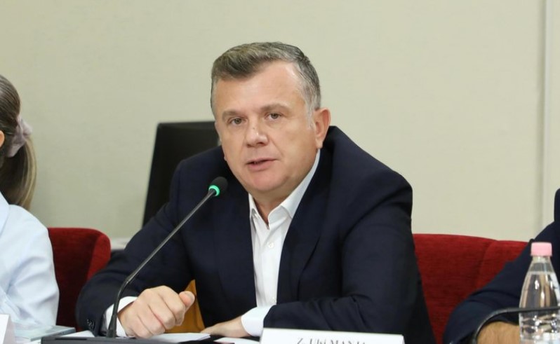 Balla pas shkarkimit të Vlora Hysenit  Drejtuesja e shërbimit përgjegjësi personale  U shkarkua  të përballet vetë me drejtësinë