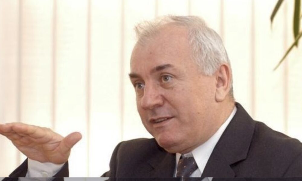U kontrabandua letër përmes Shqipërisë që Maqedonia të shtypte paratë e veta
