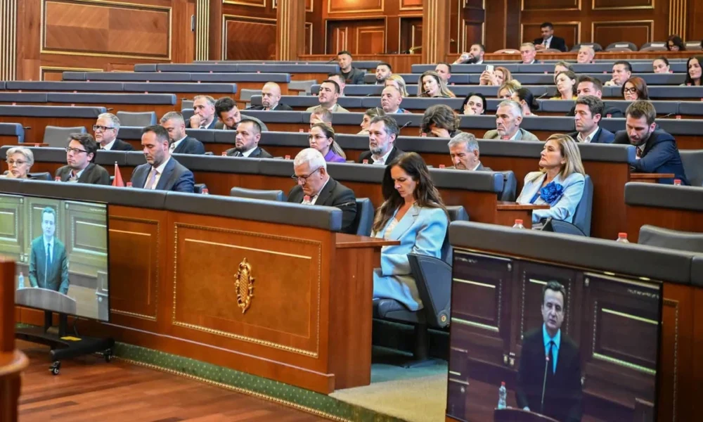 VV ja i kthen përgjigjen PDK së për nismën ligjore lidhur me Specialen në Kuvend  Fillimisht presim që Kushtetuesja të vendos për konstituimin e Kuvendit