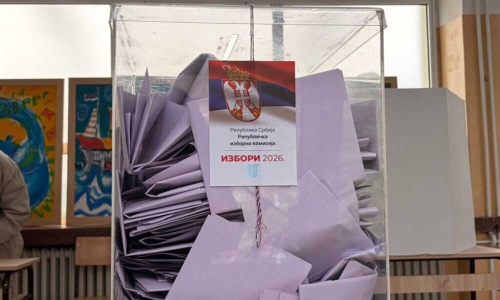 mbyllen-qendrat-e-votimit-ne-serbi-pjesemarrja-67-60-per-qind