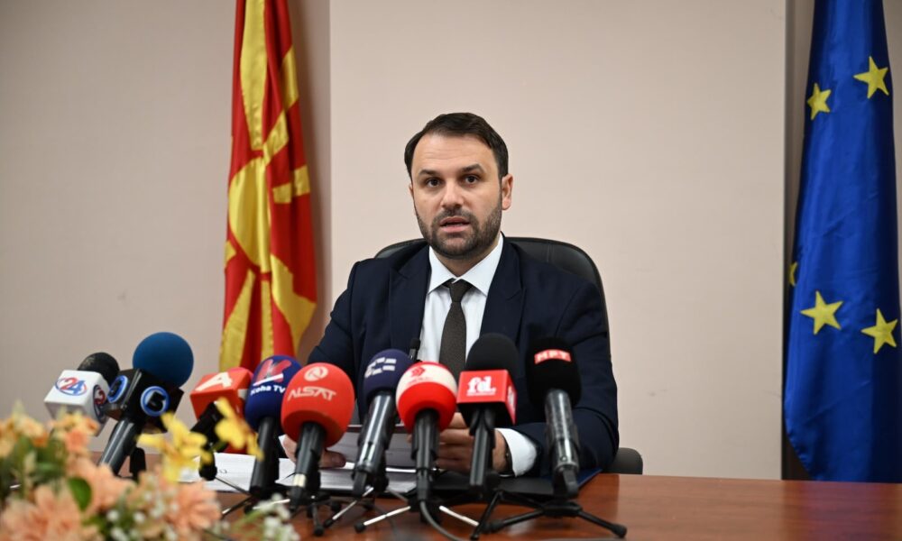 Durmishi  Paga mesatare neto arriti në 48 499 denarë  rritje prej 18 4  për dy vite