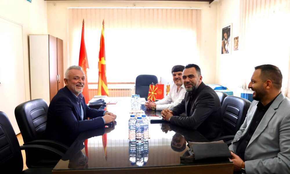 Driton Sulejmani viziton shkollën në Norovë  Urbanizimi drejt përfundimit  pritet vazhdimi i punimeve