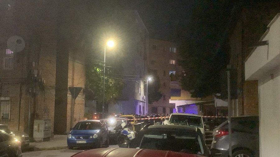 46 vjeçari dyshohet t i ketë dhënë fund jetës  reagon sërish policia  Në vendngjarje u gjet pistoleta dhe një gëzhojë