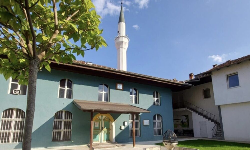 Tri tentativa për vjedhje në tri xhami të Tetovës  arrestohet 38 vjeçari