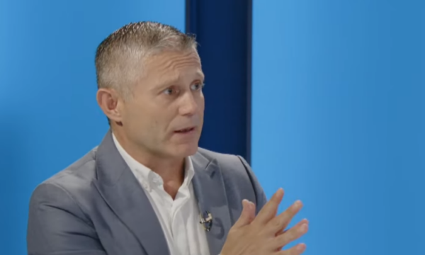 Takimet me Hamzën e Abdixhikun  Ramadani  Lojë e Kurtit që s ka qëllime të sinqerta