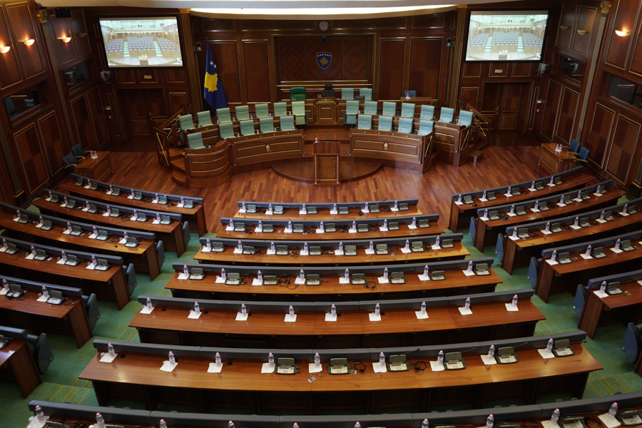 Ligjet e rëndësishme mbesin pezull  kërkohet miratimi i tyre para 6 tetorit