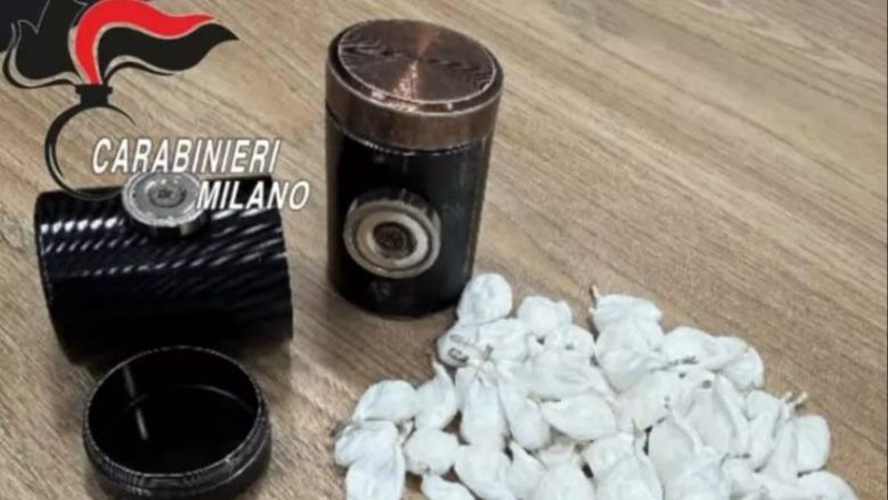 itali-kapet-me-droge-shqiptari-23-vjecar-perdori-dokumentet-e-vellait-binjak-per-te-fshehur-identitetin